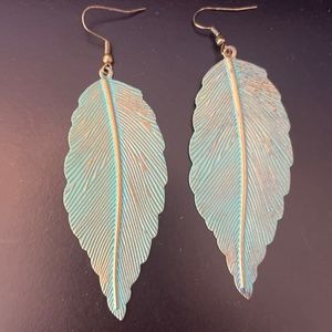Leaf earrings